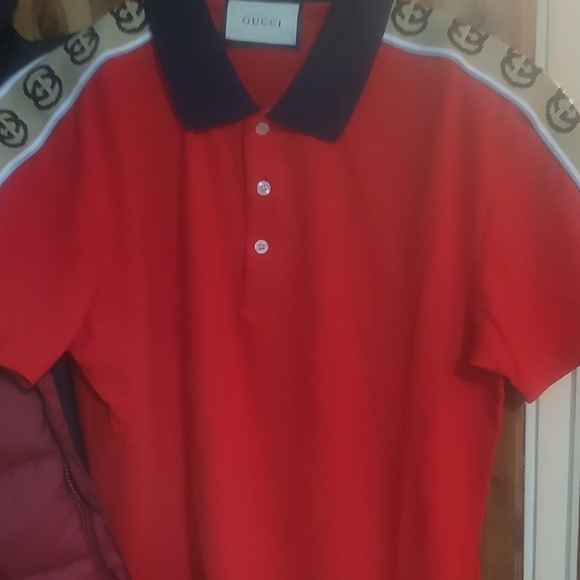 Gucci Red Polo with Black Contrast Collar - Picture 5 of 5